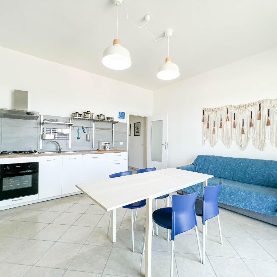 Il Mare In Giardino Apartment Scauri  Exterior photo